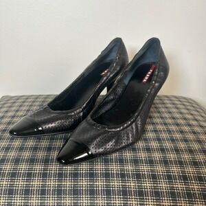 Prada Black Leather Perforated Cap Toe Heels Pumps Womens Size 37 Made in Italy